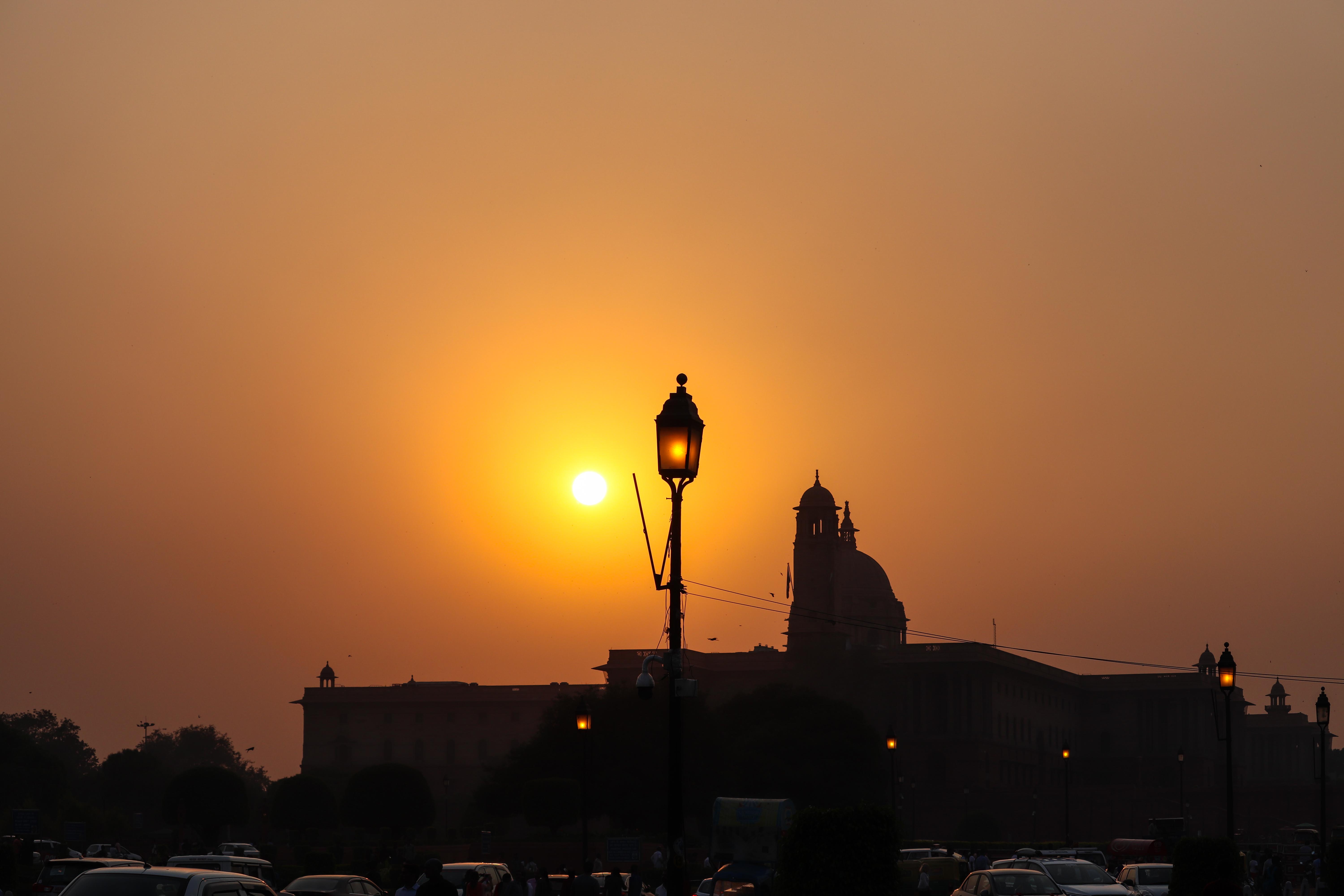 rashtrapati bahawan, new delhi, india, monuments, travel-delhi, delhi-monuments, Amar-Jawan-Jyoti, Shanti-Path